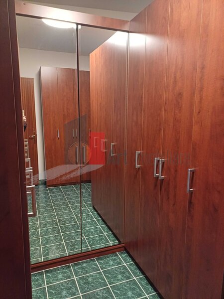 Universitate, apartament in bloc construit 2000, locuit/birou